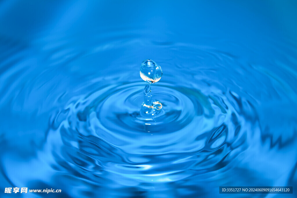 蓝色水滴 水纹