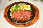 铁板牛排饭
