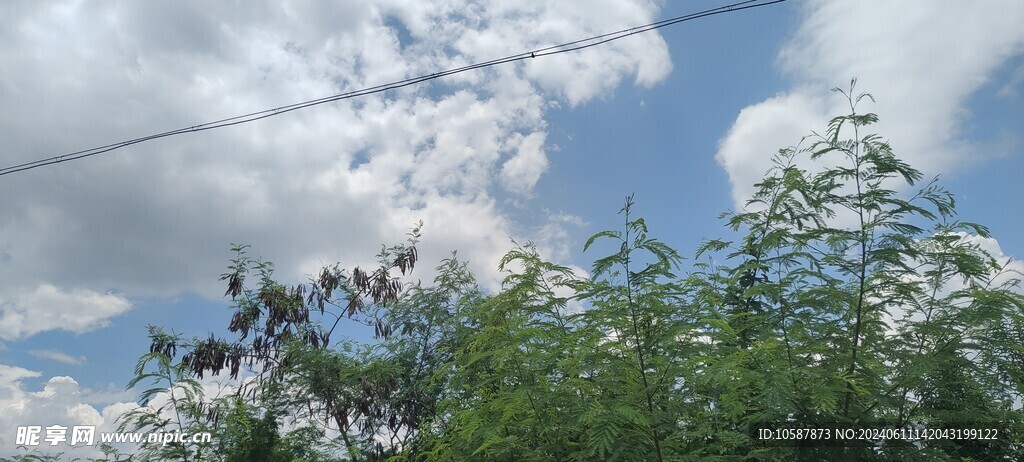 天空