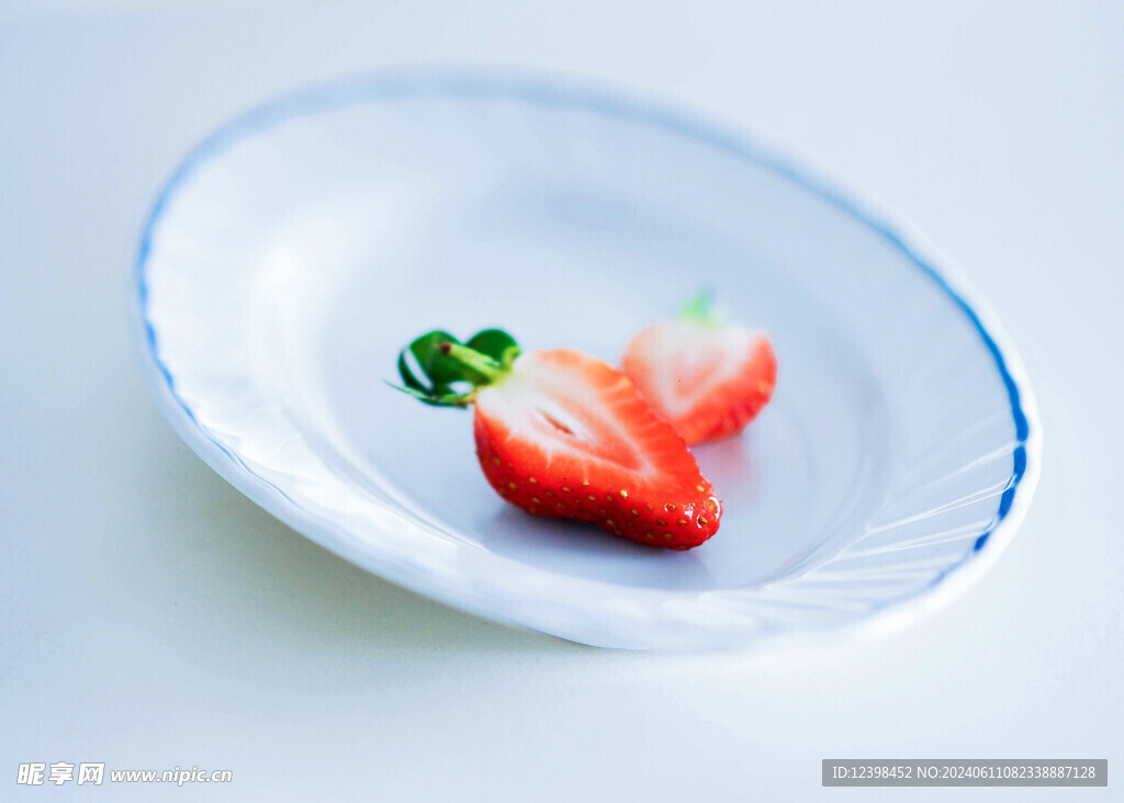 草莓
