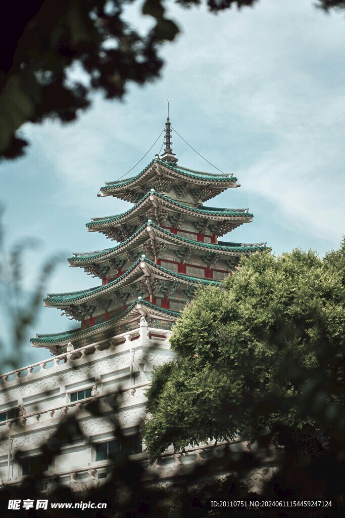 塔