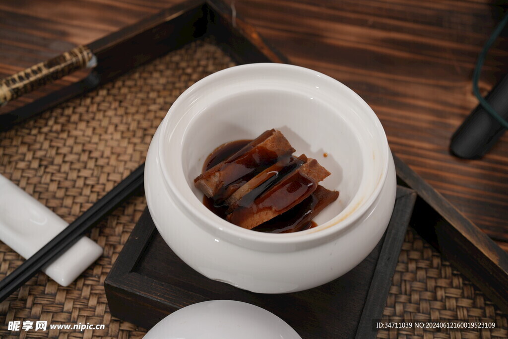 酒楼中式粤菜 古法彭公鹅