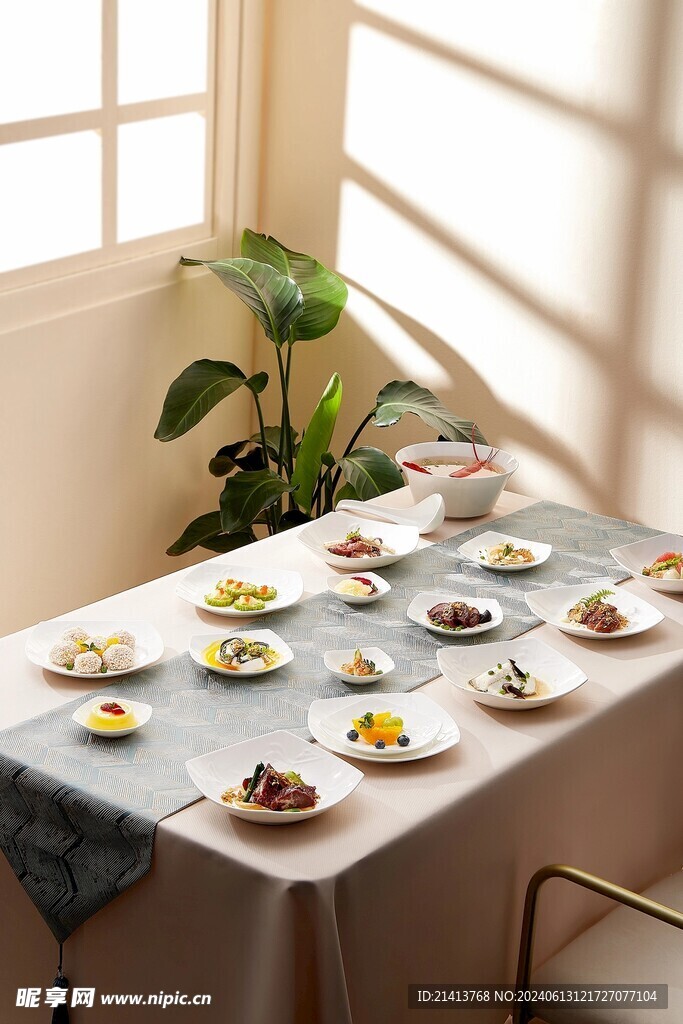 餐厅餐桌餐台