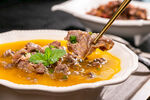 金汤牛肉片