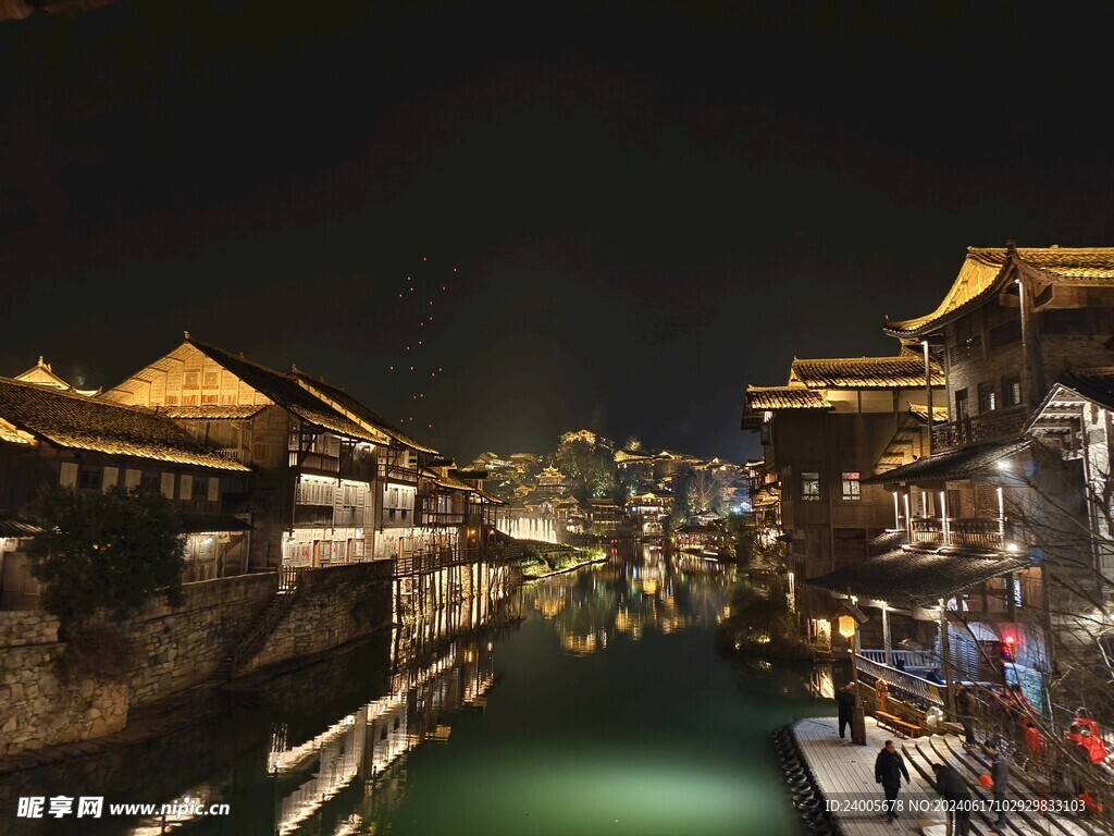 乌江寨夜景