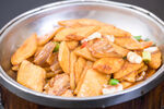  土豆片炒肉