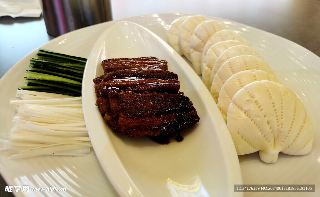 烧肉夹饼