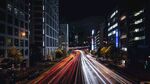夜晚城市交通光线
