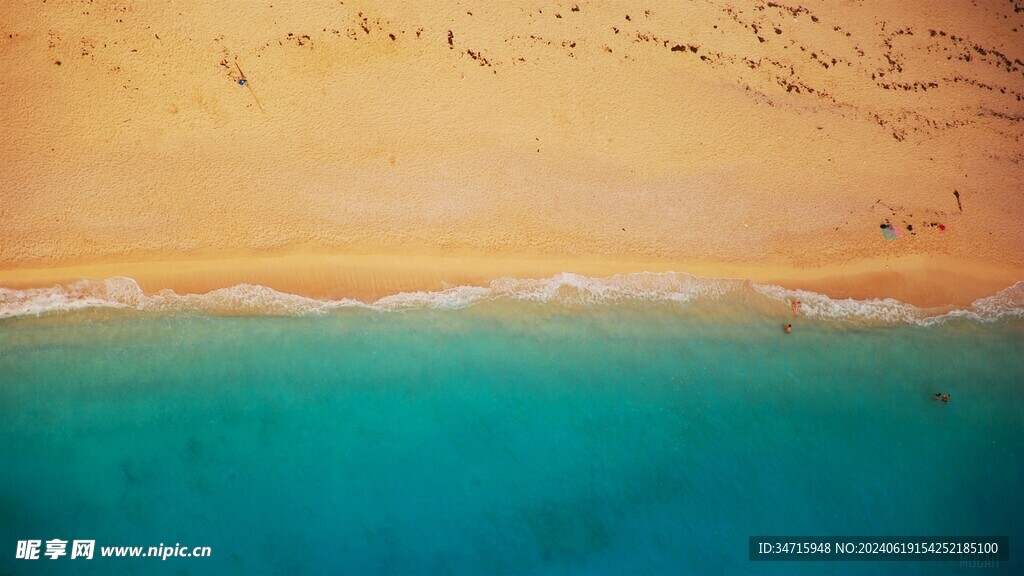 海滩与海浪风光