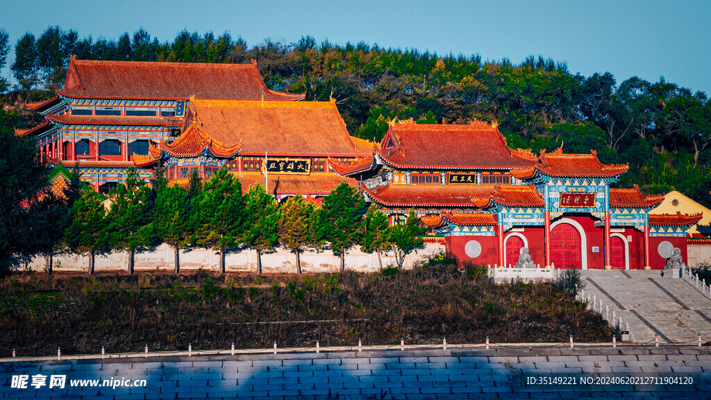 兰西东林寺风景