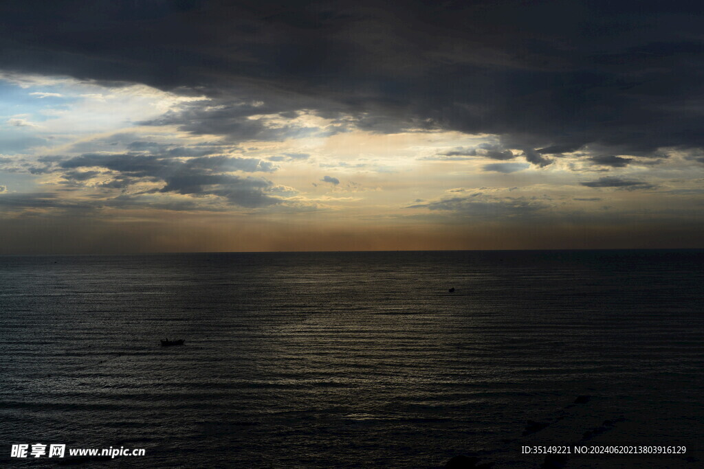 兴城海边风景