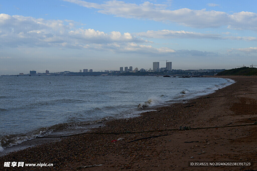 兴城海边风景