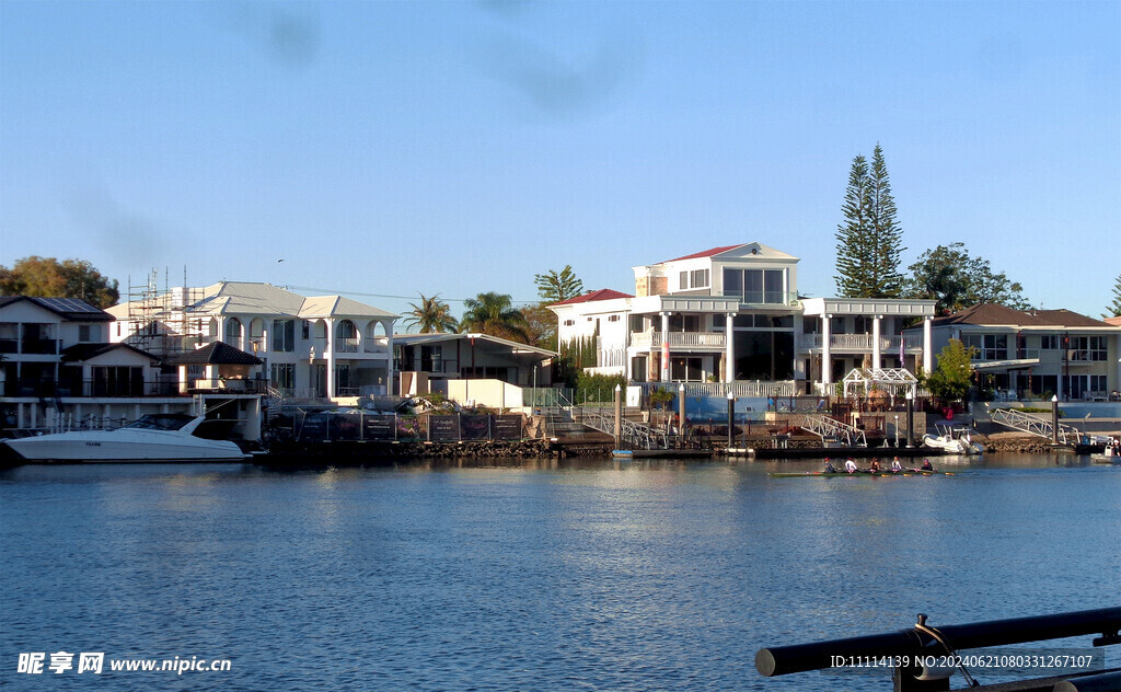 黄金海岸城市海滨风景