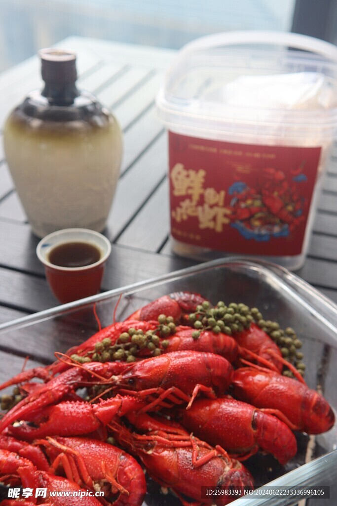 麻辣小龙虾 
