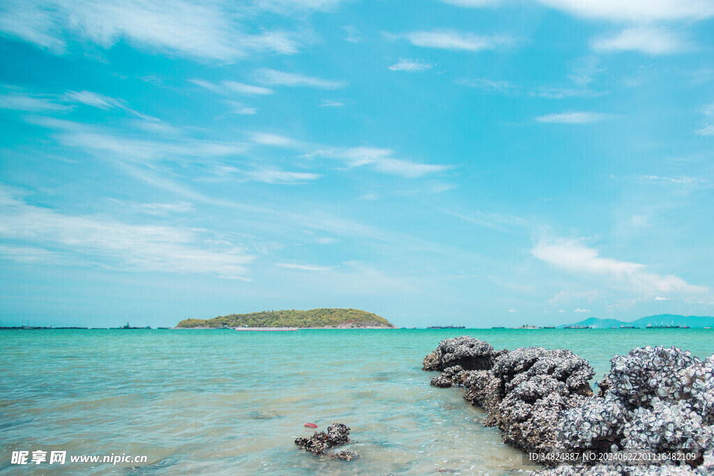 蔚蓝大海