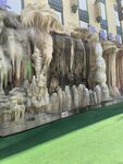 假山瀑布