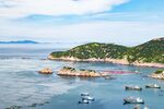 蓝天白云自然海滩沙滩背景