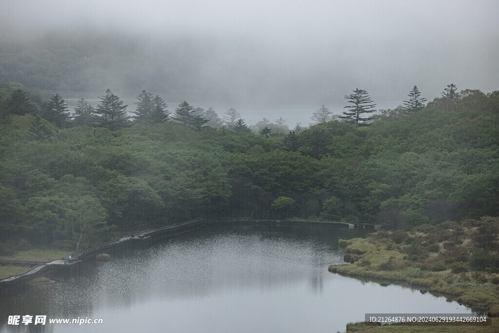 湖景