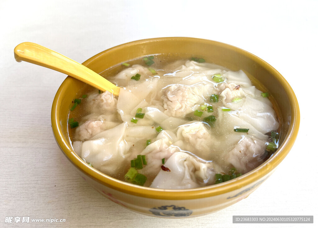 鲜肉小馄饨美食图片