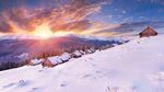晨曦的雪山小屋