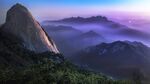 连绵的山峰
