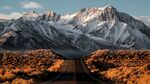连绵的雪山