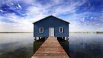湖边小屋