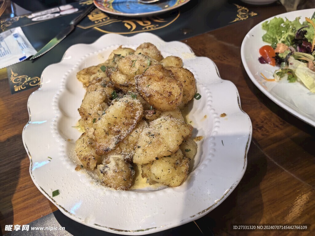 马苏里拉鞠土豆