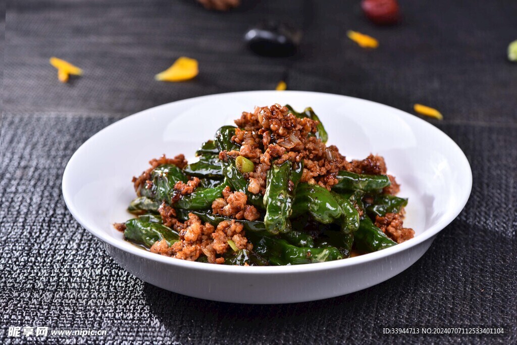 肉末炒枣庄辣子鸡