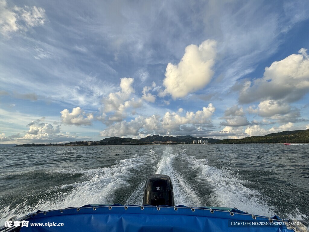 海边 大海 海水 海岸 蓝天 