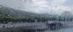 下雨天车窗外
