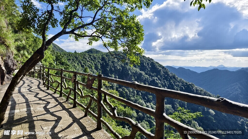 江西安远东江源三百山景区