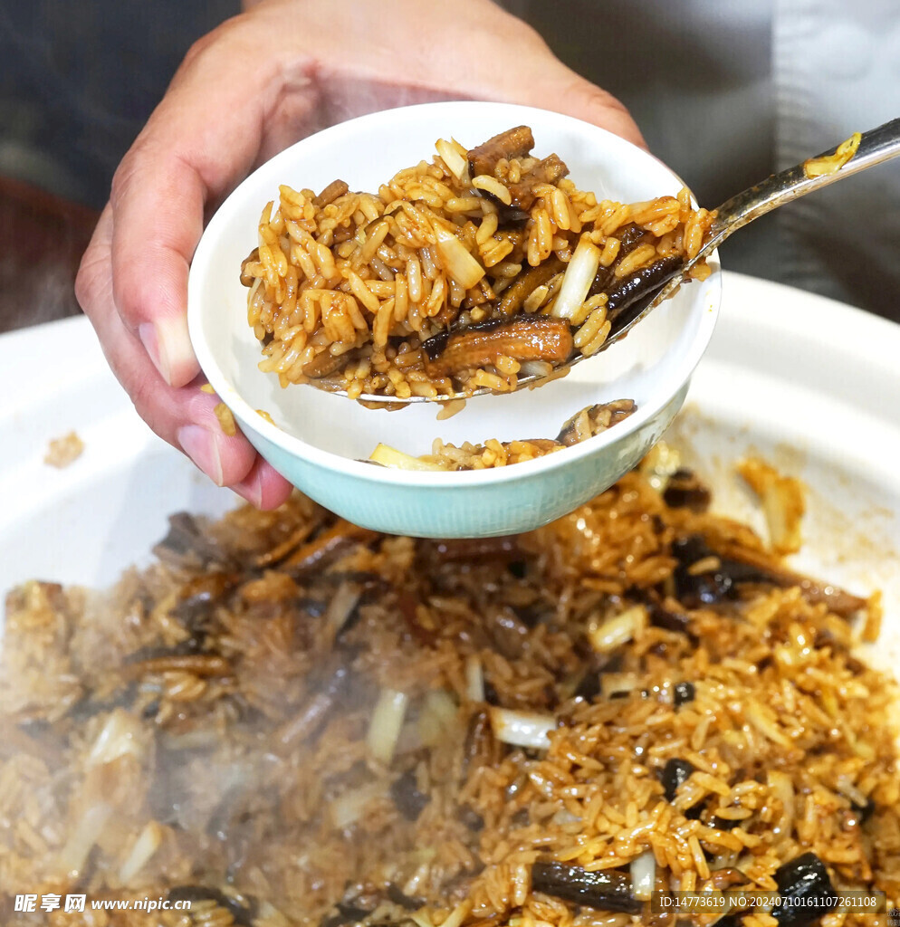 香菇黄鳝焖饭