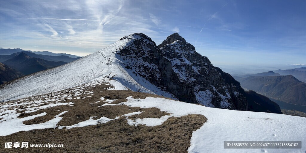 雪山