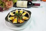 鱼露腩肉蛋堡