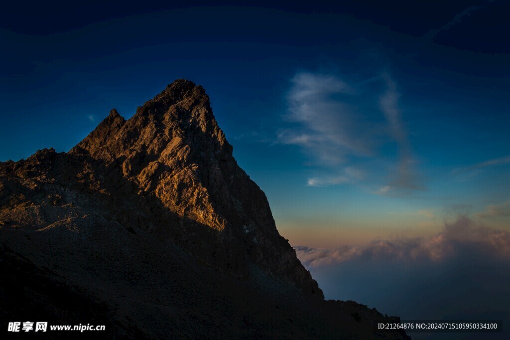 山峰