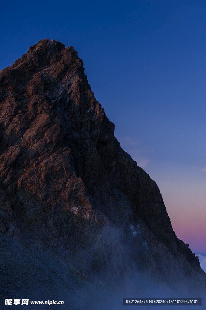 山峰
