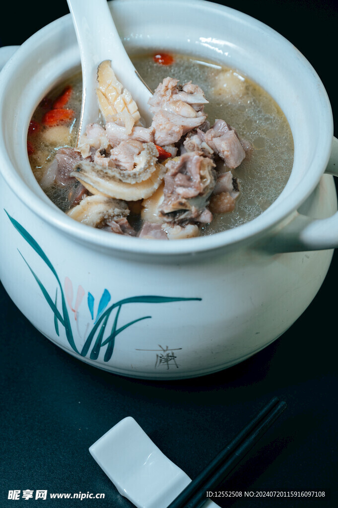 鲍鱼鸡汤