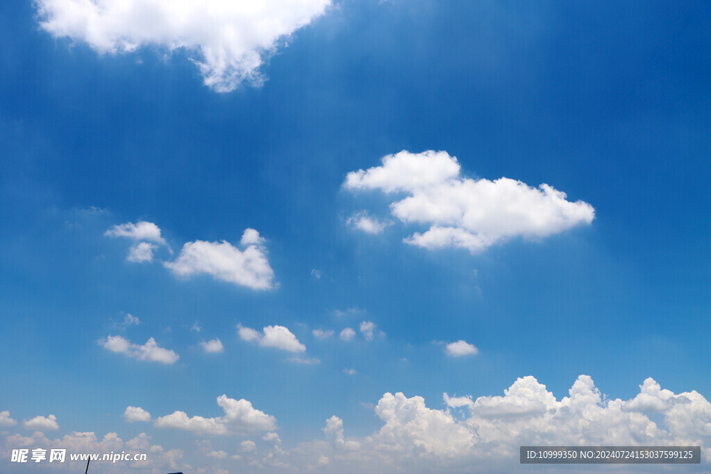 蓝天白云