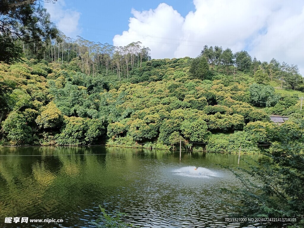 山湖