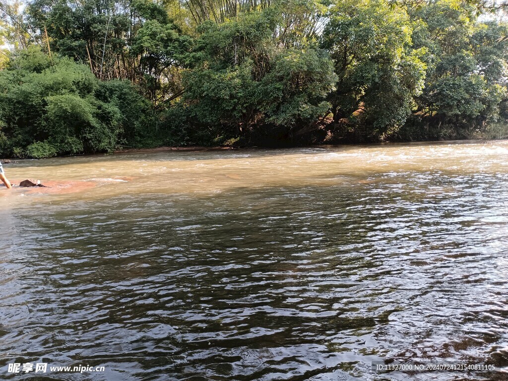 河水