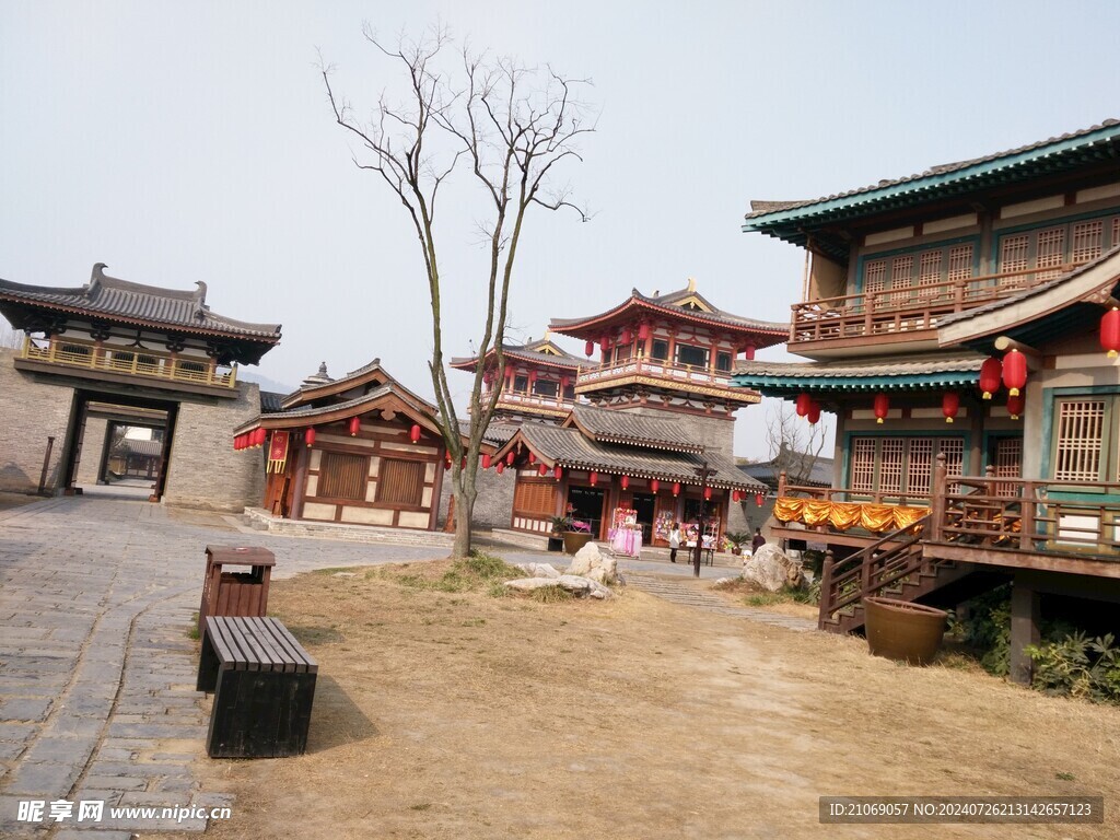 唐城