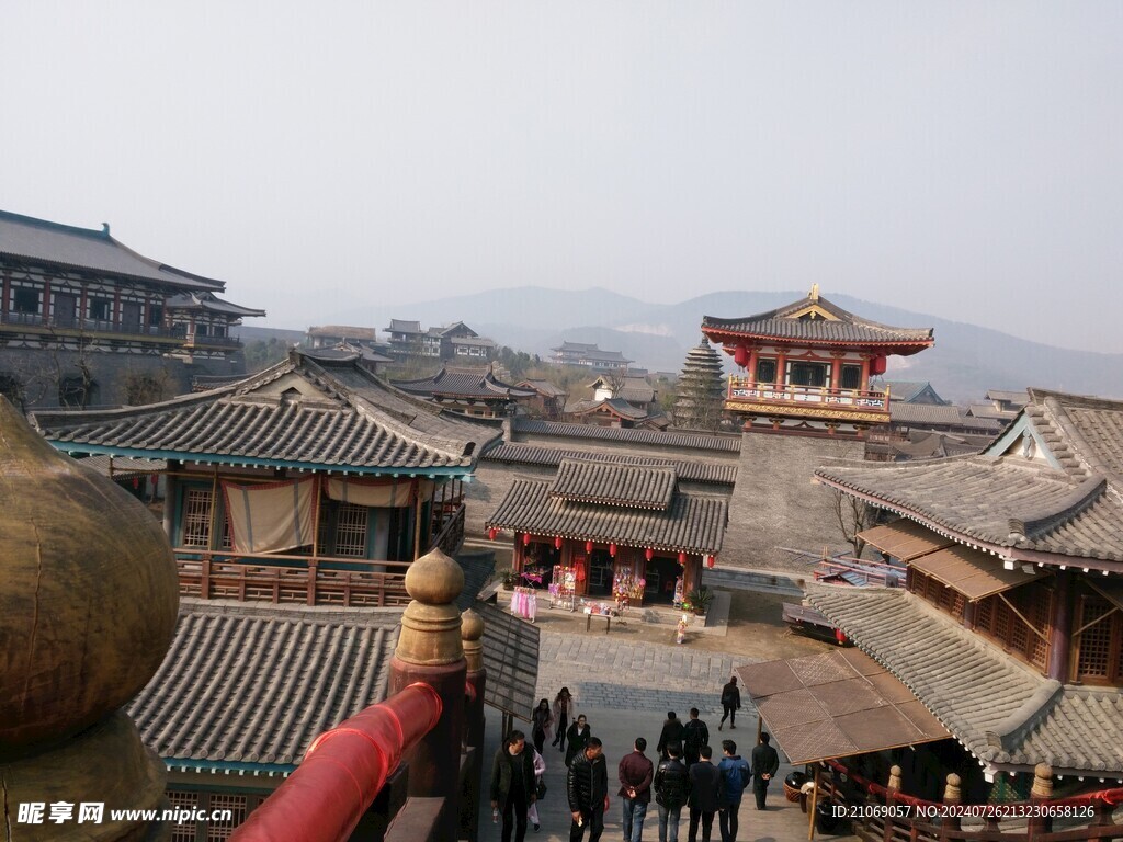 唐城