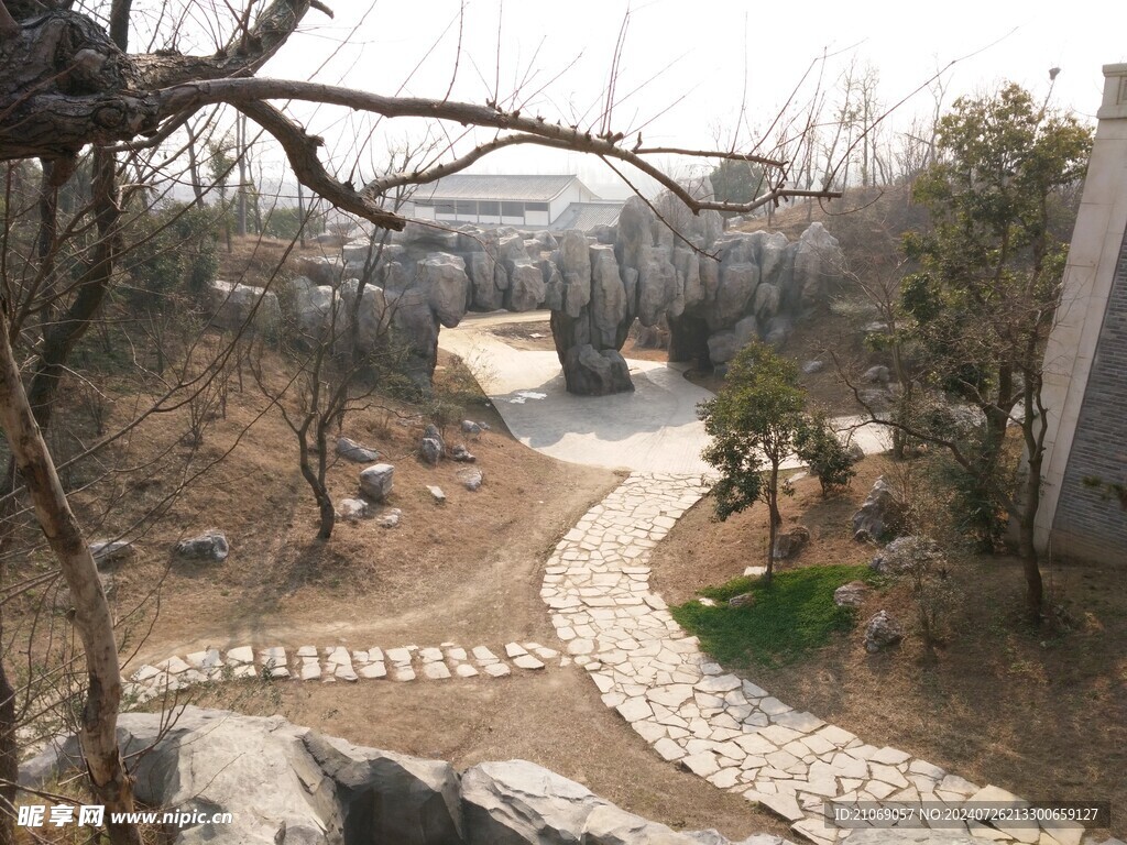 唐城