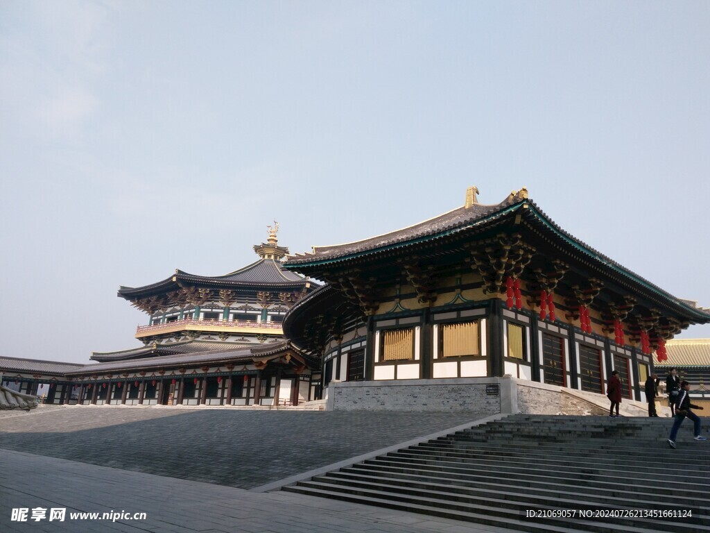 唐城