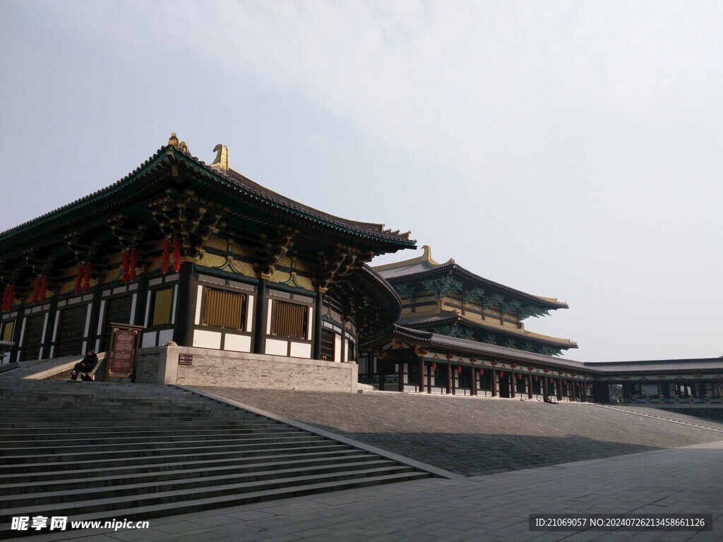 唐城