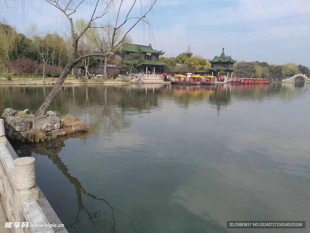 湖边风景