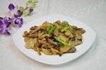 滑炒菌菇