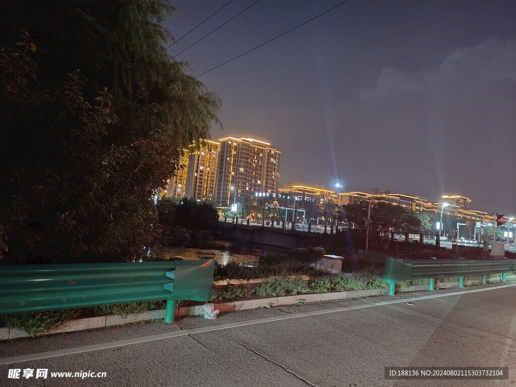 路边风景