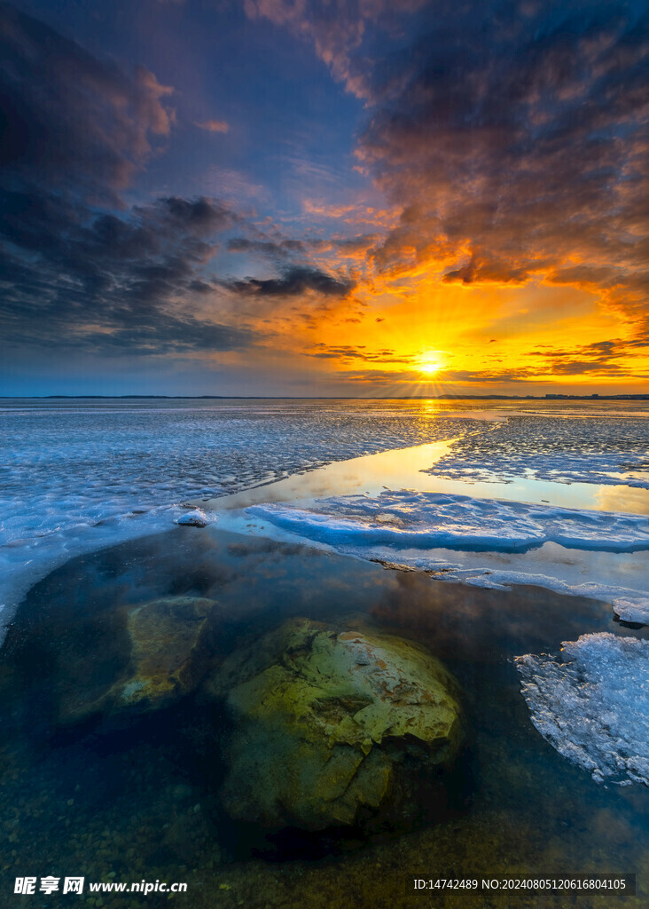 海上夕阳